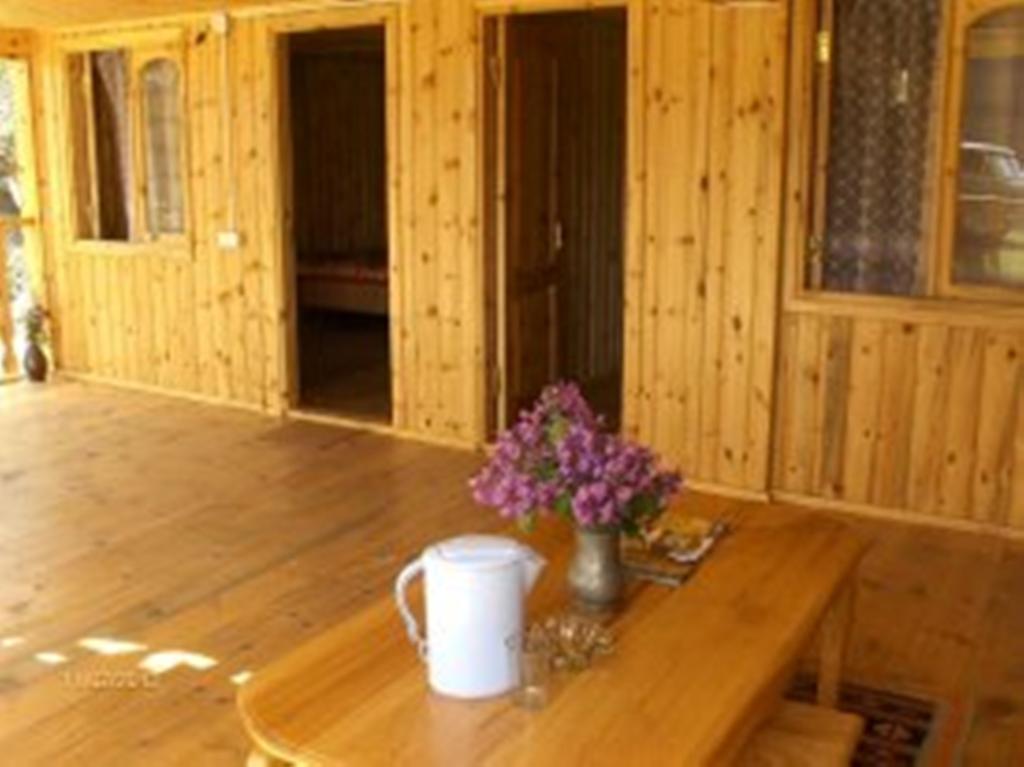 Guest House Mirgvela Omalo Zimmer foto